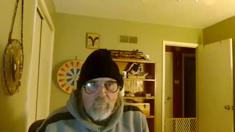 Snapshot of stroknpoker chatting on 02-20-26, 09:43 stroknpoker online show from 02-20-26, 09:43