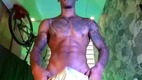 Snapshot of strong_blackboy chatting on 01-10-26, 06:31 strong blackboy online show from 01-10-26, 06:31