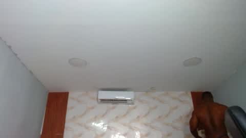 Snapshot of strong_george1 chatting on 03-05-25, 07:38 strong_george1 online show from 03-05-25, 07:38