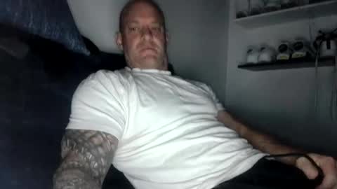 Snapshot of strongandhard073 chatting on 03-09-25, 12:20 StrongAndHard online show from 03-09-25, 12:20