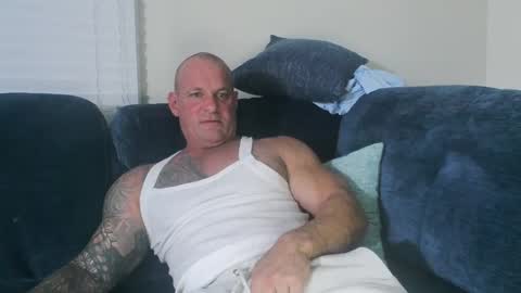 Snapshot of strongandhard073 chatting on 10-04-25, 11:25 StrongAndHard online show from 10-04-25, 11:25