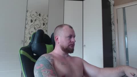 Alex online show from 10-21-25, 08:37