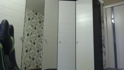 Alex online show from 12-01-25, 09:58