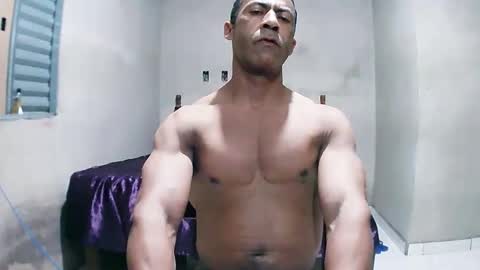 strongdaddyfantastic online show from 04-26-26, 06:22