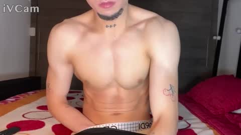 stronghardlatino online show from 05-16-26, 08:00