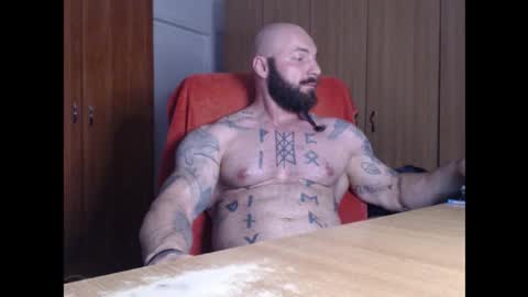 StrongIvan online show from 10-26-25, 07:20