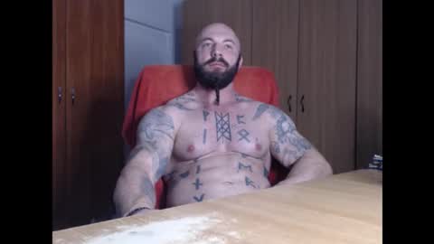 Snapshot of strongivan chatting on 12-21-25, 06:20 StrongIvan online show from 12-21-25, 06:20