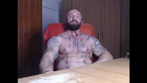 Snapshot of strongivan chatting on 12-21-25, 06:59 StrongIvan online show from 12-21-25, 06:59