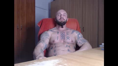 Snapshot of strongivan chatting on 03-12-26, 06:47 StrongIvan online show from 03-12-26, 06:47