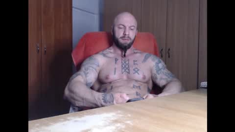 Snapshot of strongivan chatting on 03-19-26, 07:51 StrongIvan online show from 03-19-26, 07:51