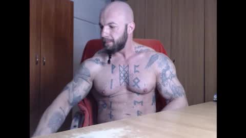 Snapshot of strongivan chatting on 03-21-26, 06:18 StrongIvan online show from 03-21-26, 06:18