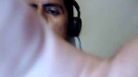 stubborn_pessimist online show from 06-18-26, 02:43