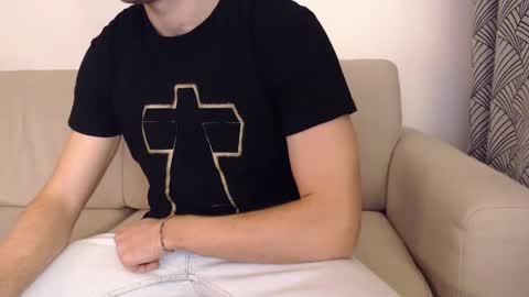 Snapshot of studfromparis chatting on 02-01-25, 06:40 Stud From Paris online show from 02-01-25, 06:40