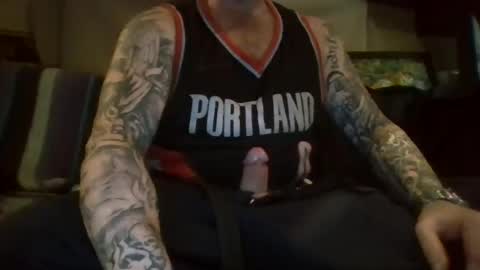 Snapshot of studio311 chatting on 06-15-26, 11:07 studio311 online show from 06-15-26, 11:07