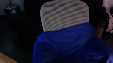 Snapshot of studmuffin_420 chatting on 10-07-25, 06:10 studmuffin_420 online show from 10-07-25, 06:10