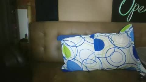 stuffed_rabbit online show from 02-03-25, 05:07