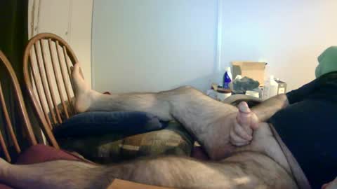 Snapshot of stugots42 chatting on 12-24-24, 04:11 stugots42 online show from 12-24-24, 04:11