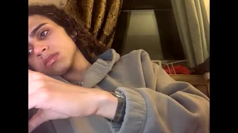 stxllaxcx online show from 10-01-25, 06:52