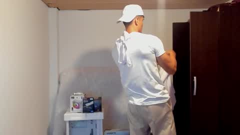 Snapshot of stylish_men chatting on 10-02-25, 01:07 stylish men online show from 10-02-25, 01:07