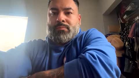 Snapshot of suavecito67 chatting on 11-11-25, 04:07 suavecito67 online show from 11-11-25, 04:07