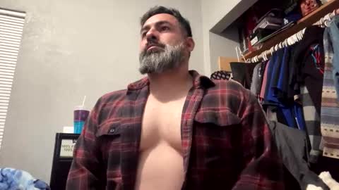 Snapshot of suavecito67 chatting on 02-11-26, 03:00 suavecito67 online show from 02-11-26, 03:00