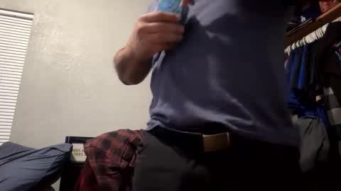 Snapshot of suavecito67 chatting on 02-12-26, 02:17 suavecito67 online show from 02-12-26, 02:17