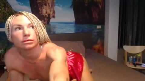 subbmarilyn online show from 11-26-25, 10:05