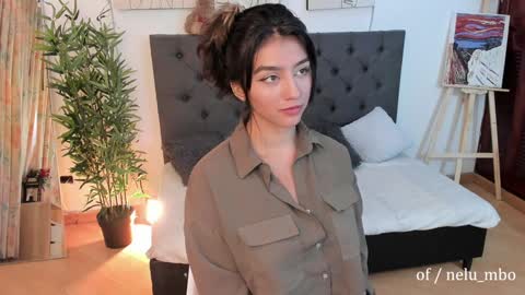 Zoe online show from 01-12-25, 05:33