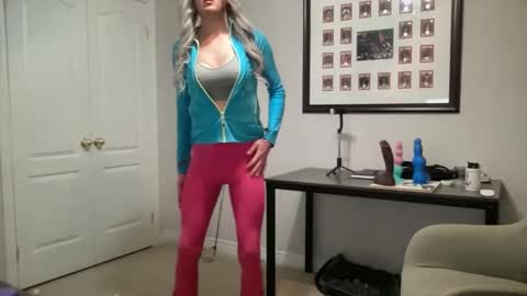 Sissy Isabella online show from 05-24-26, 07:57