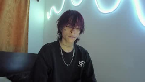 Snapshot of submissive_boyy_ chatting on 12-22-25, 05:54 nico online show from 12-22-25, 05:54