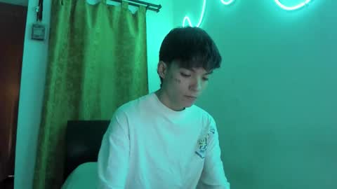 Snapshot of submissive_boyy_ chatting on 01-05-26, 06:22 nico online show from 01-05-26, 06:22