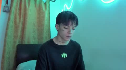 Snapshot of submissive_boyy_ chatting on 01-06-26, 06:44 nico online show from 01-06-26, 06:44