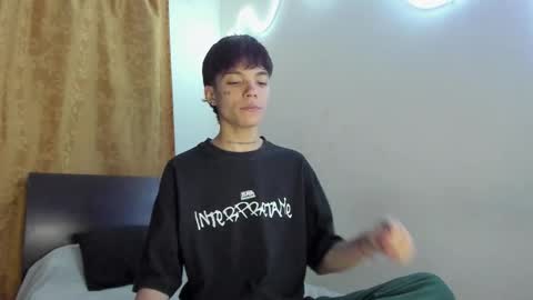 Snapshot of submissive_boyy_ chatting on 01-09-26, 01:41 nico online show from 01-09-26, 01:41