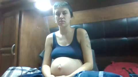 Snapshot of submissivebabe_24 chatting on 11-01-25, 11:29 submissivebabe_24 online show from 11-01-25, 11:29