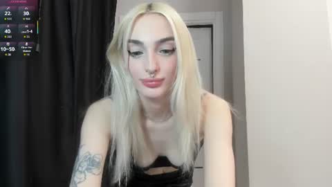 Chloe online show from 07-04-26, 02:23
