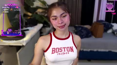 Snapshot of suckablechick chatting on 01-26-25, 07:53 Marry online show from 01-26-25, 07:53