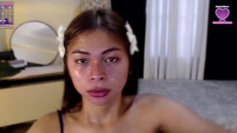 Snapshot of suckablechick chatting on 02-01-25, 06:43 Marry online show from 02-01-25, 06:43