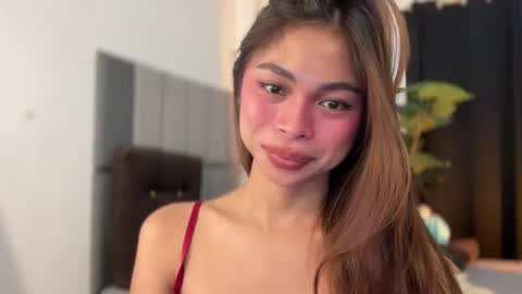 Snapshot of suckablechick chatting on 11-14-25, 09:19 Marry online show from 11-14-25, 09:19