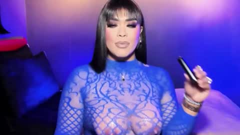 Snapshot of suckablecockoffreya chatting on 01-07-26, 04:31 JADE ELYSE online show from 01-07-26, 04:31