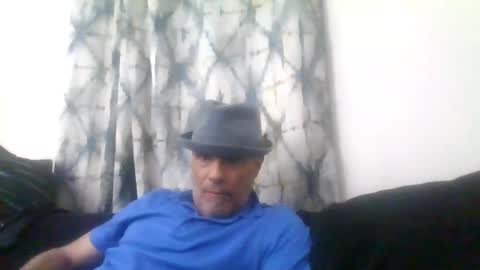 Snapshot of suckitu812 chatting on 03-10-25, 05:00 SUCKITU812 online show from 03-10-25, 05:00