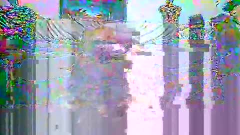 Snapshot of suckitu812 chatting on 09-25-25, 09:24 SUCKITU812 online show from 09-25-25, 09:24