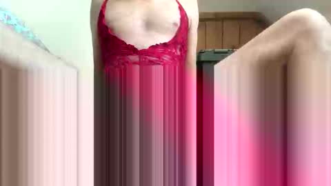 Snapshot of suckmeoffuk chatting on 02-13-26, 09:05 JJ online show from 02-13-26, 09:05