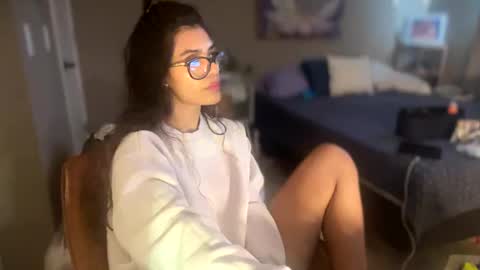 SaraSabeen online show from 12-19-24, 05:18