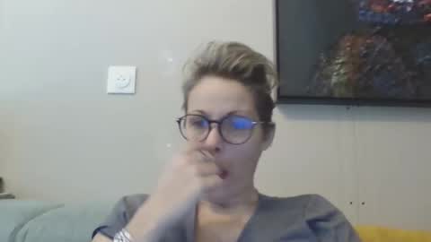 Snapshot of sucrette5629 chatting on 12-13-24, 10:30 sucrette5629 online show from 12-13-24, 10:30