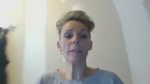 Snapshot of sucrette5629 chatting on 02-15-26, 10:47 sucrette5629 online show from 02-15-26, 10:47