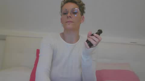 Snapshot of sucrette5629 chatting on 02-23-26, 09:39 sucrette5629 online show from 02-23-26, 09:39