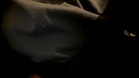 Snapshot of suddzzee chatting on 12-29-24, 08:11 sudzee online show from 12-29-24, 08:11