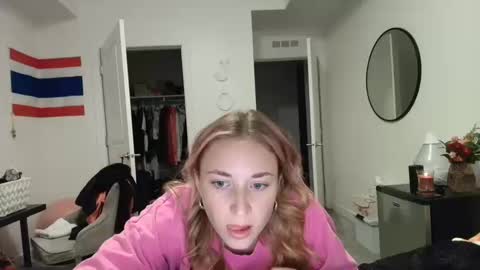 Snapshot of suerrab3304 chatting on 10-10-25, 12:53 suerrab3304 online show from 10-10-25, 12:53