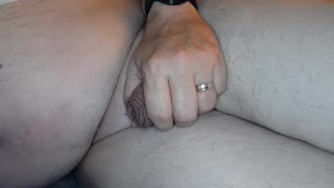 Snapshot of suessli chatting on 11-06-25, 06:03 Suessli online show from 11-06-25, 06:03