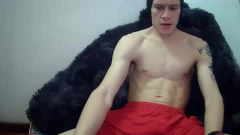 Snapshot of suez666 chatting on 02-25-26, 09:35 suez666 online show from 02-25-26, 09:35